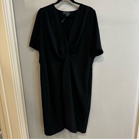ELOQUII size 4 front gathered black midi dress. - Picture 3 of 12